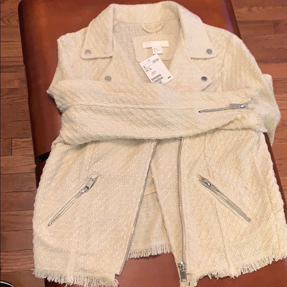 New Spring Sports Jacket - Picture 2 of 5